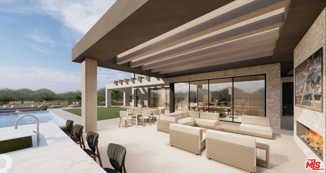 590 North Tigertail Road Los Angeles, CA 90049 - Photo 2 of 69