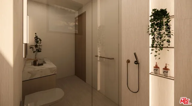 $9,900 | 590 North Tigertail Road, Los Angeles, CA 90049