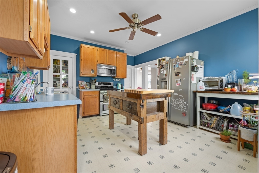14 Columbia Road Wakefield, MA 01880 - Photo 22 of 24