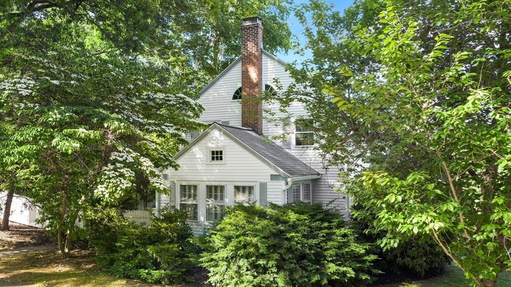 51 Fulton Street Dedham, MA 02026 - Photo 3 of 39
