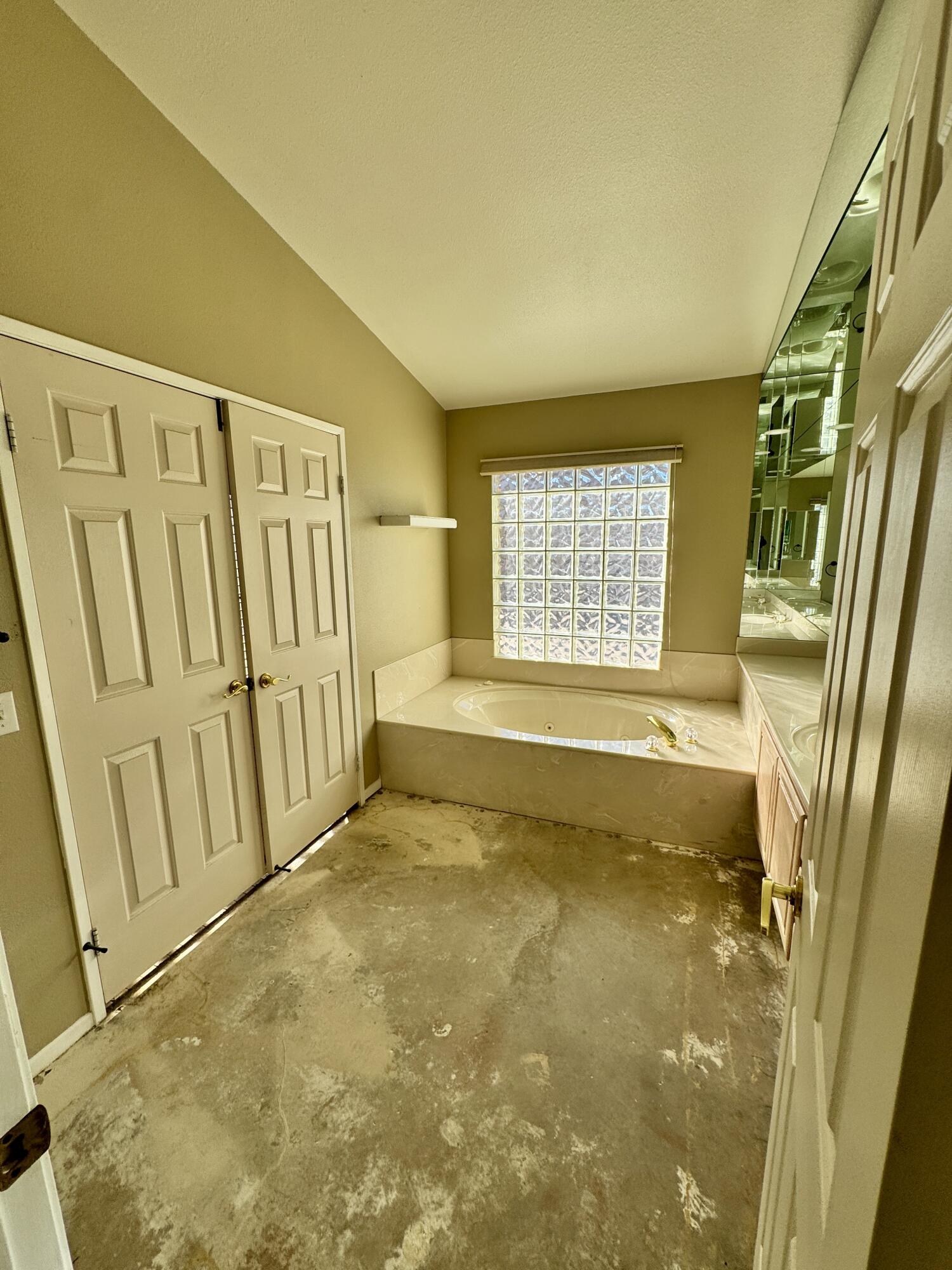 79585 Star Flower Trail La Quinta, CA 92253 - Photo 12 of 21 a view of an empty room with a window