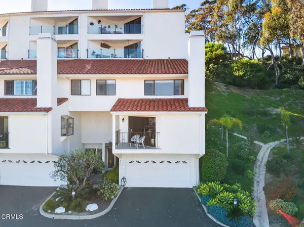 $1,199,000 | 911 Vallecito Drive, Ventura, CA 93001