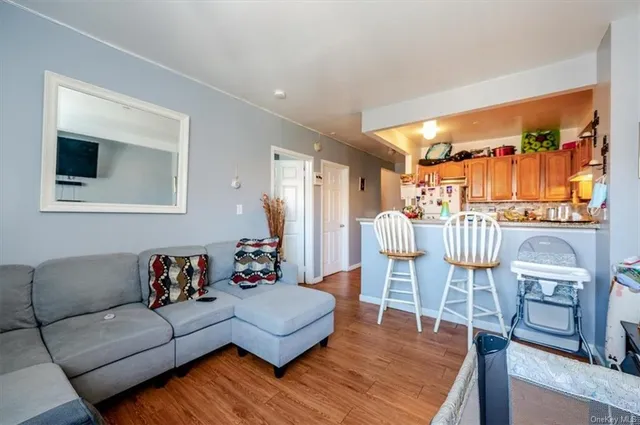 $1,200,000 | 937 Croes Avenue | Soundview