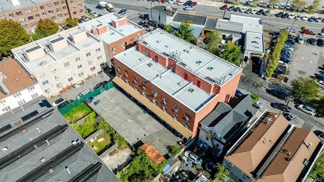 $1,200,000 | 937 Croes Avenue | Soundview