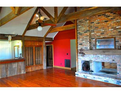81005 Robinson Road Folsom, LA 70437 - Photo 4 of 14 Gallery Image 4