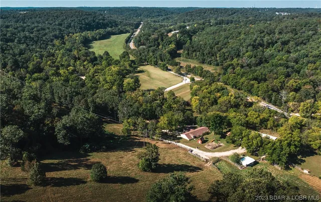 $675,000 | 41600 Texas Road, St. Robert, MO 65584