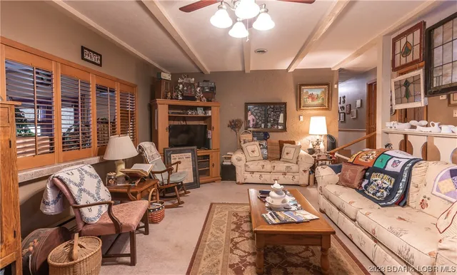 $675,000 | 41600 Texas Road, St. Robert, MO 65584