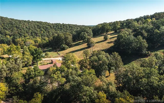 $675,000 | 41600 Texas Road, St. Robert, MO 65584