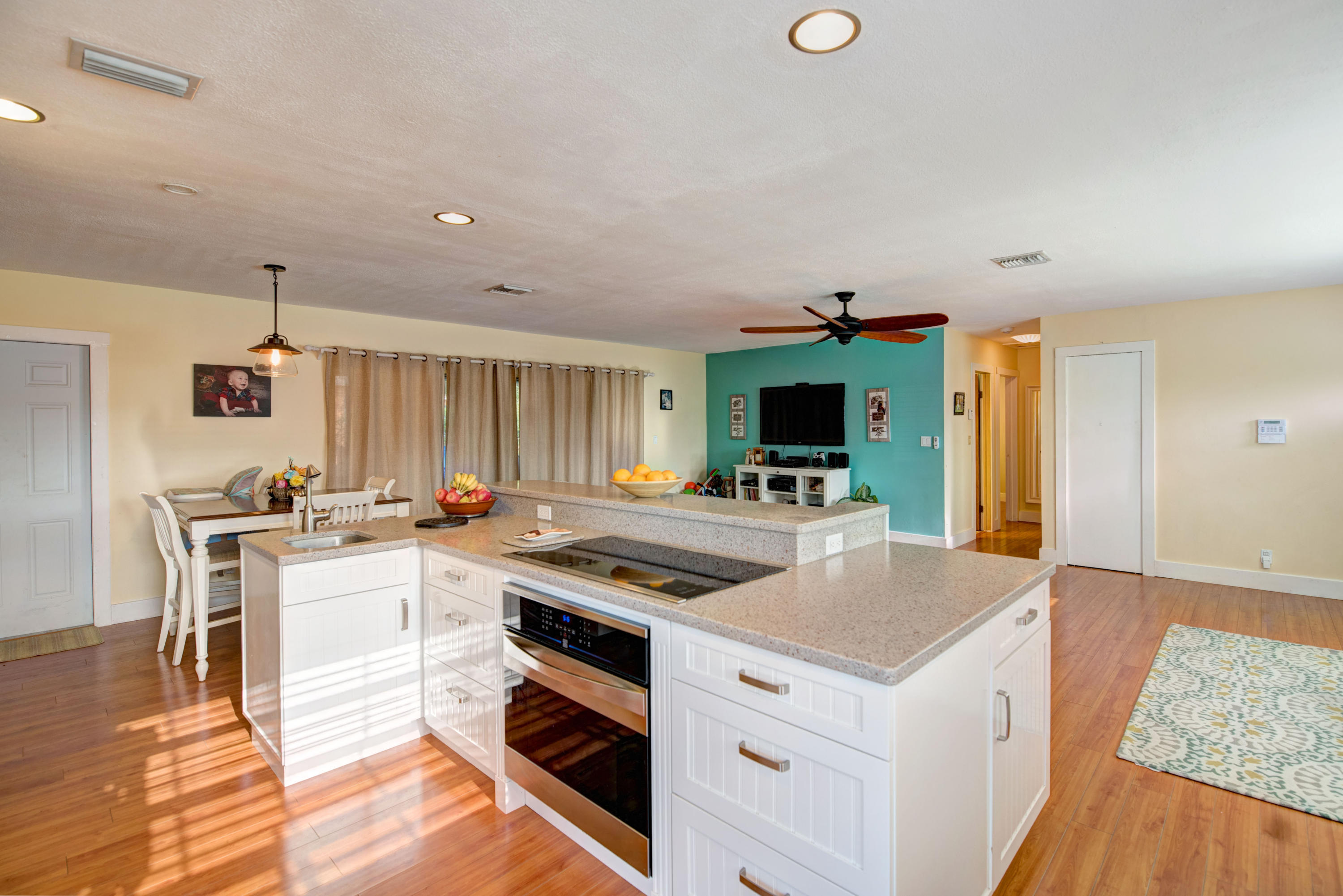 08 Kitchen 3