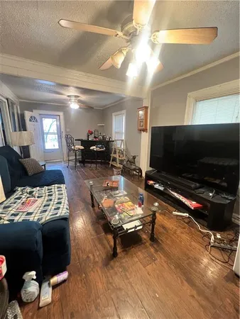 $110,000 | 5211 Gladstone Boulevard, Kansas City, MO 64123
