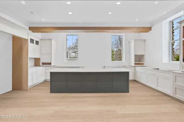 $4,499,000 | 112 Sheep Hill Road, Riverside, CT 06878