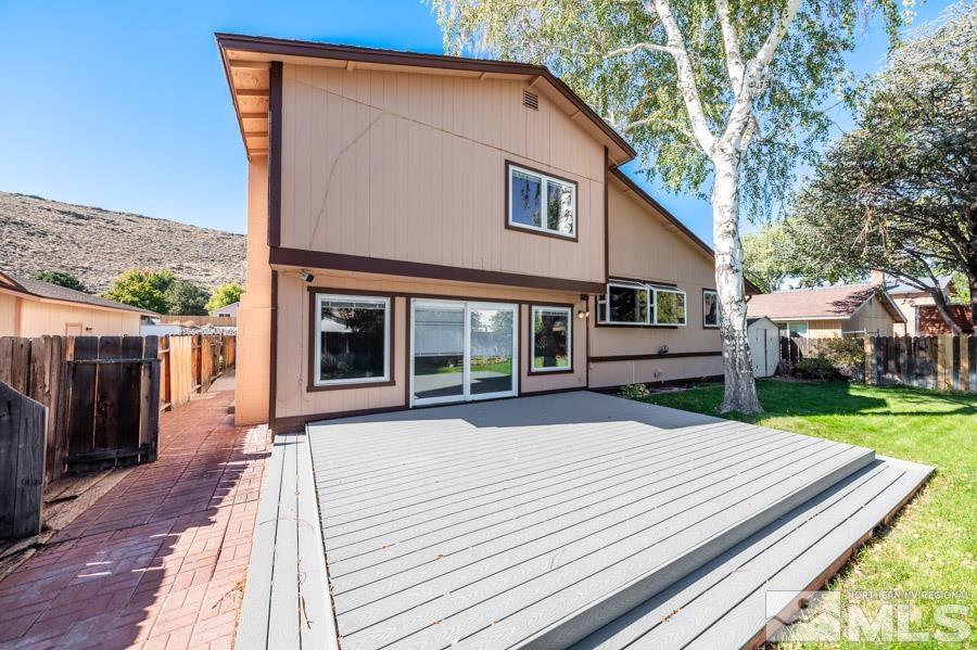 4470 Rio Poco Road Reno, NV 89502 - Photo 4 of 25 Photo 4