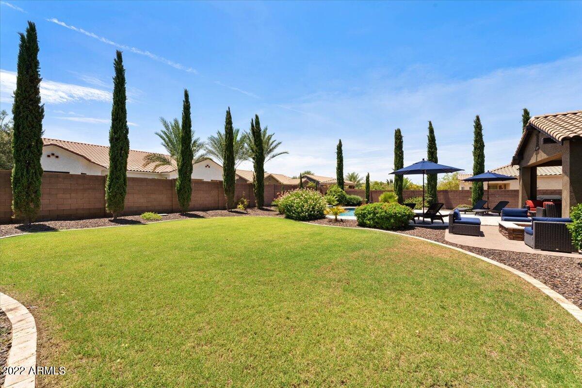 3167 East Warbler Road Gilbert, AZ 85297 - Photo 18 of 18 Meticulously maintained grass lawn