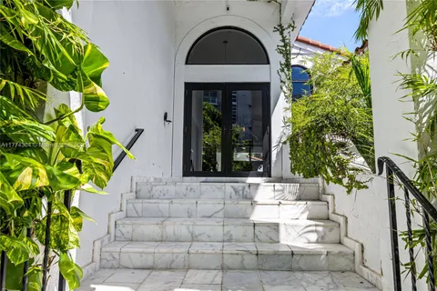 $2,650,000 | 1061 Northwest N River Drive, Miami, FL 33136