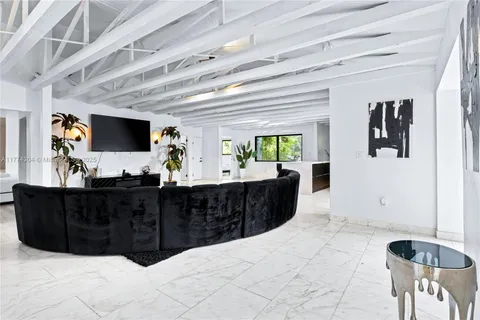 $2,650,000 | 1061 Northwest N River Drive, Miami, FL 33136