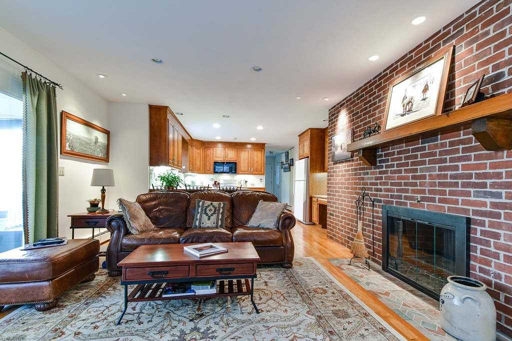 24 Peckham Hill Road Sherborn, MA 01770 - Photo 12 of 30 Gallery Image 12