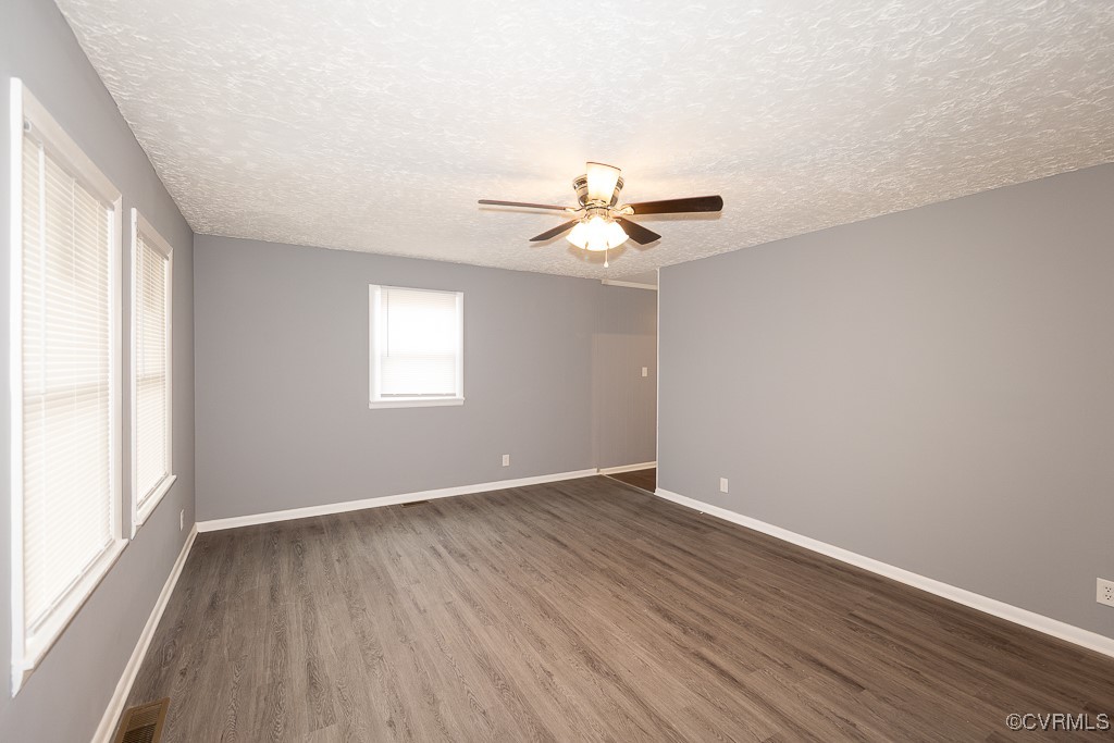 2207 Raleigh Street Hopewell, VA 23860 - Photo 7 of 25 Gallery Image 7