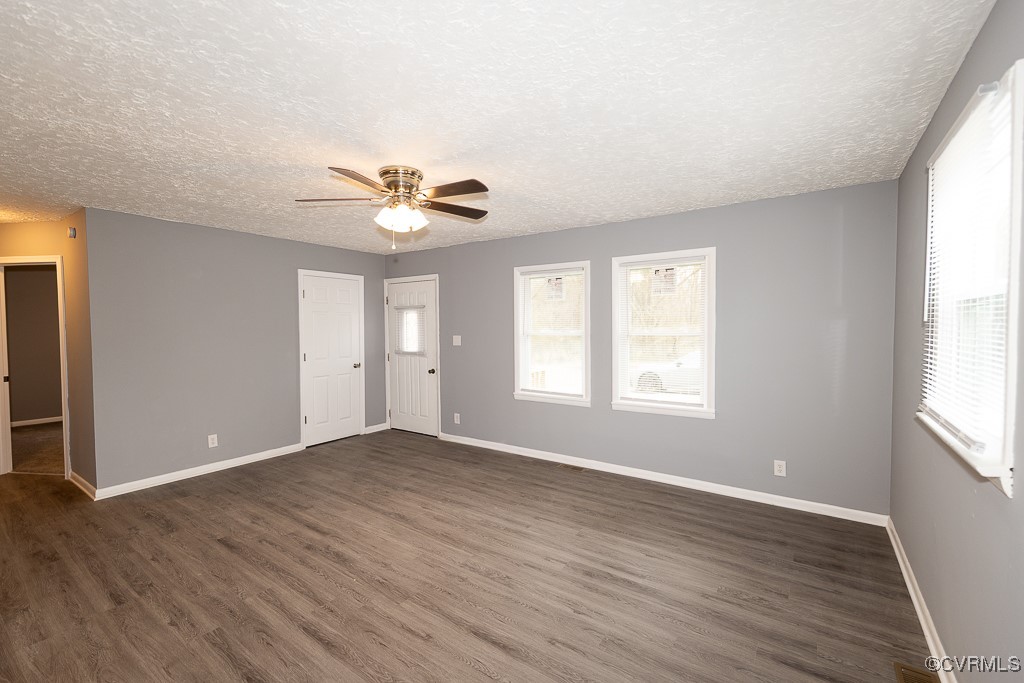 2207 Raleigh Street Hopewell, VA 23860 - Photo 9 of 25 Gallery Image 9