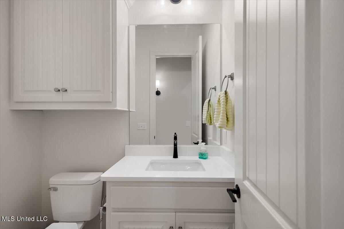 6603 Wirtz Road Flowood, MS 39232 - Photo 22 of 35 Half bath-hall