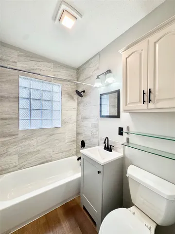 $1,395 | 629 East 11th Street, Unit 4, Houston, TX 77008