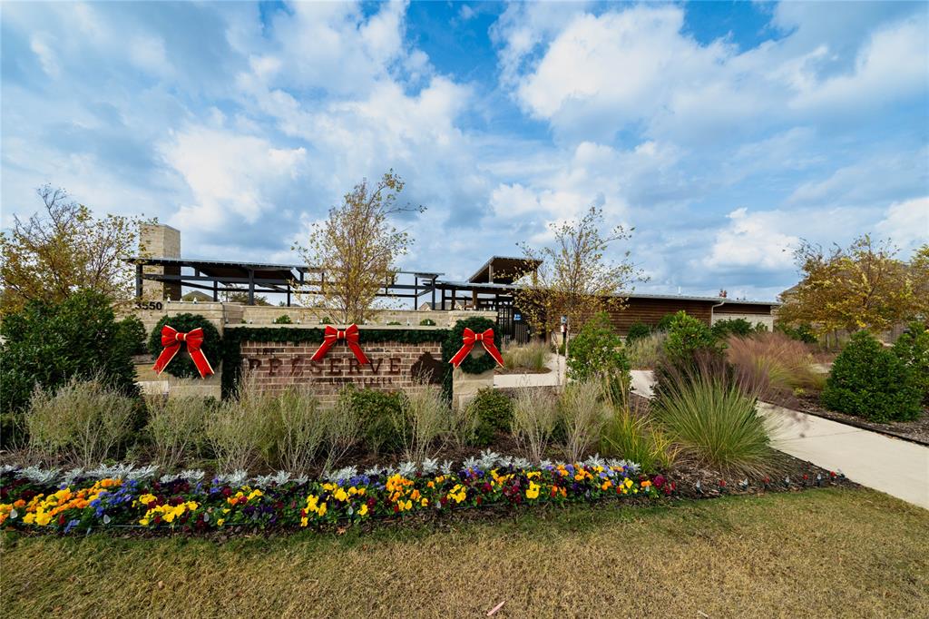 3420 Prairie Place McKinney, TX 75071 - Photo 33 of 37 a view of a outdoor space
