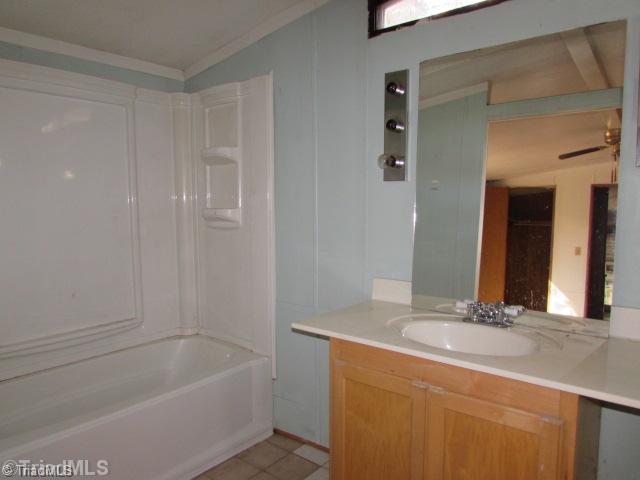 1887 Burney Road Asheboro, NC 27205 - Photo 5 of 12 Master Bath/Spa.