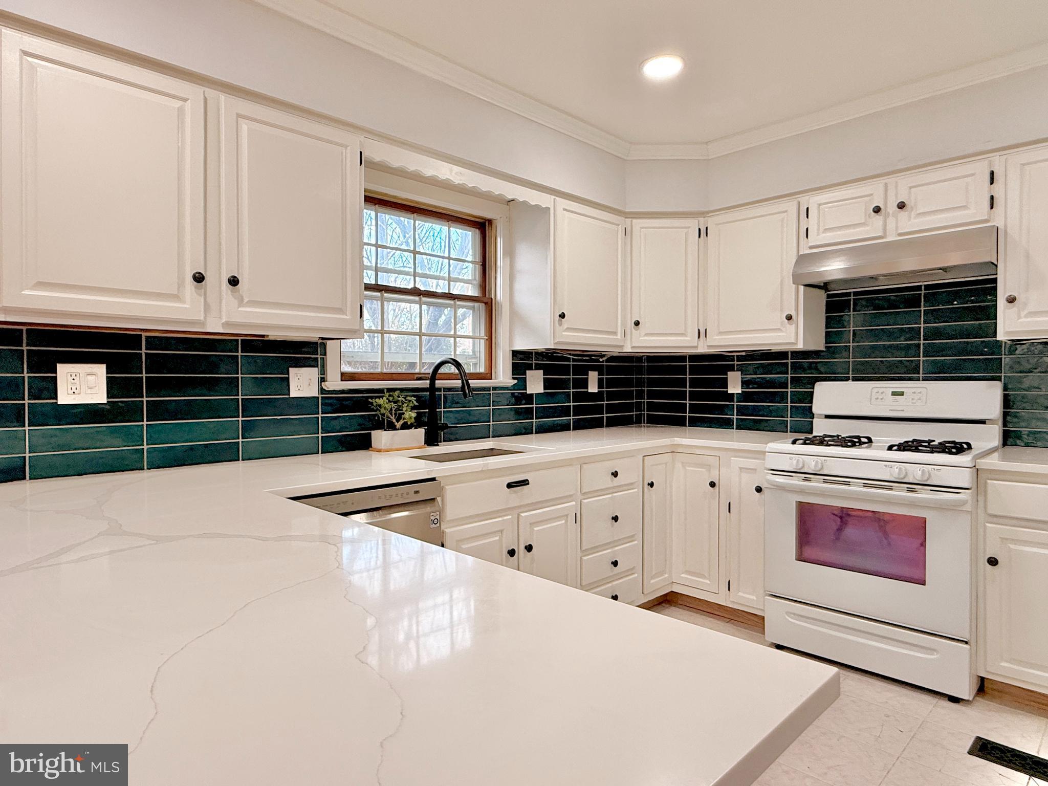 7041 Harvey Avenue Pennsauken, NJ 08109 - Photo 14 of 29