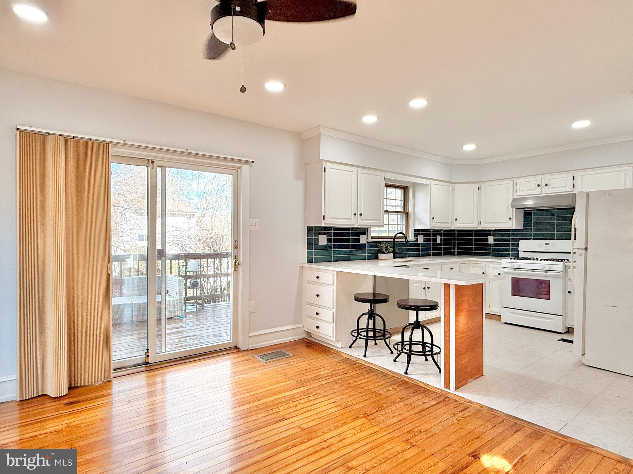 7041 Harvey Avenue Pennsauken, NJ 08109 - Photo 16 of 29