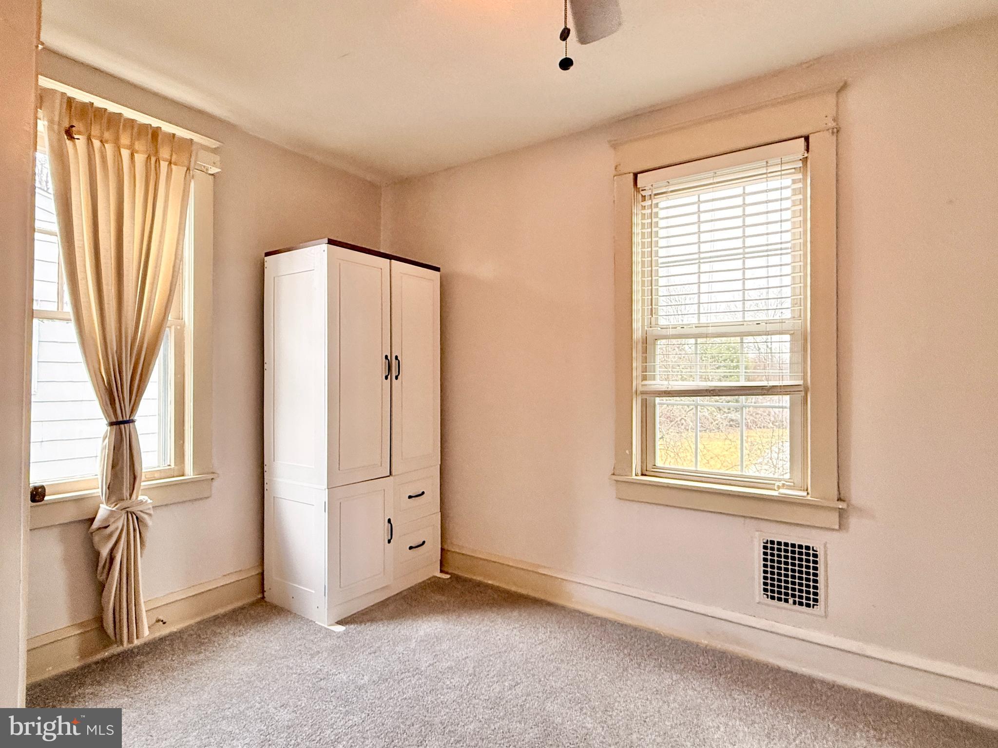 7041 Harvey Avenue Pennsauken, NJ 08109 - Photo 22 of 29