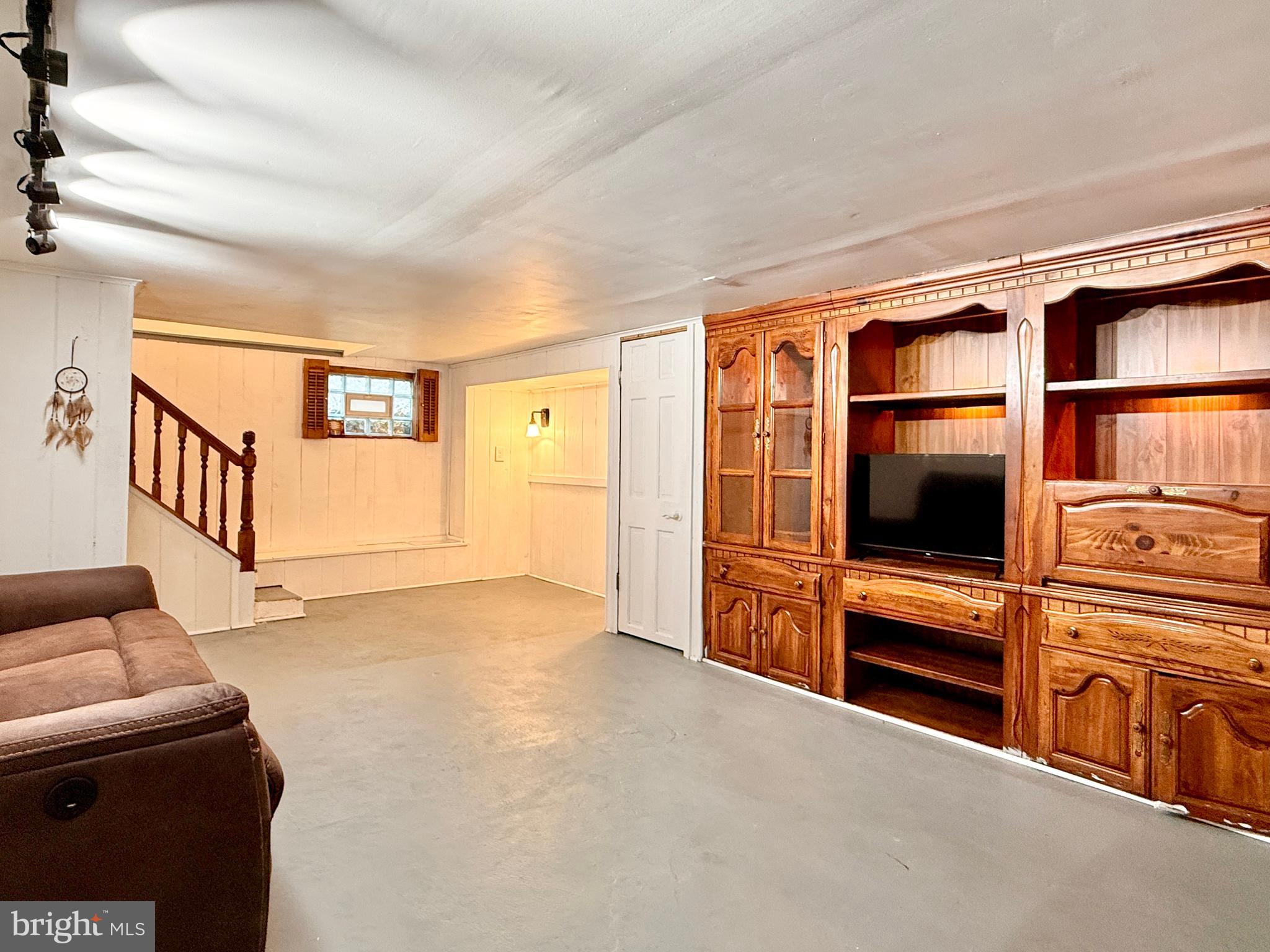 7041 Harvey Avenue Pennsauken, NJ 08109 - Photo 24 of 29