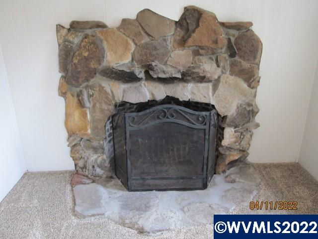 1472 Southeast Howe Street Dallas, OR 97338 - Photo 4 of 15 Gallery Image 4