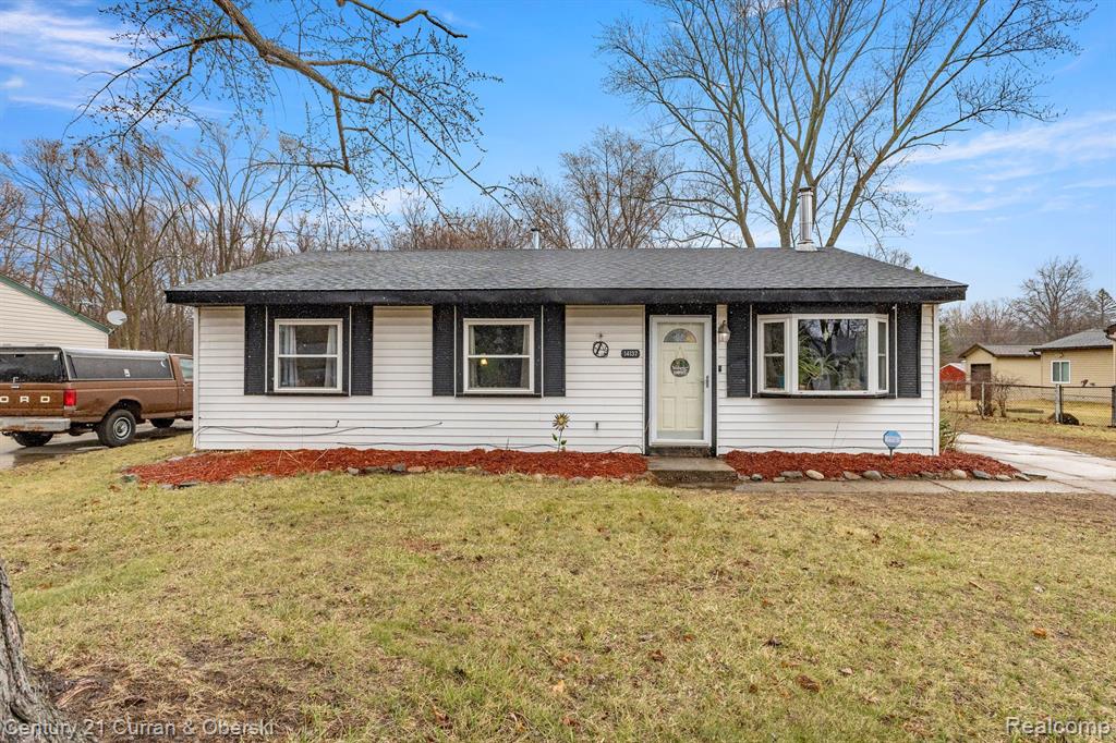 14137 Conover Place Romulus, MI 48174 - Photo 2 of 49