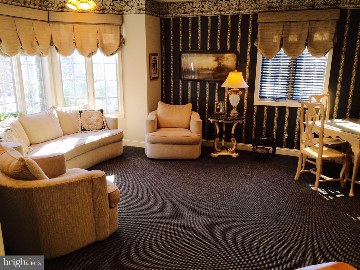 16 Llanberris Road Bala Cynwyd, PA 19004 - Photo 14 of 24 Family Room