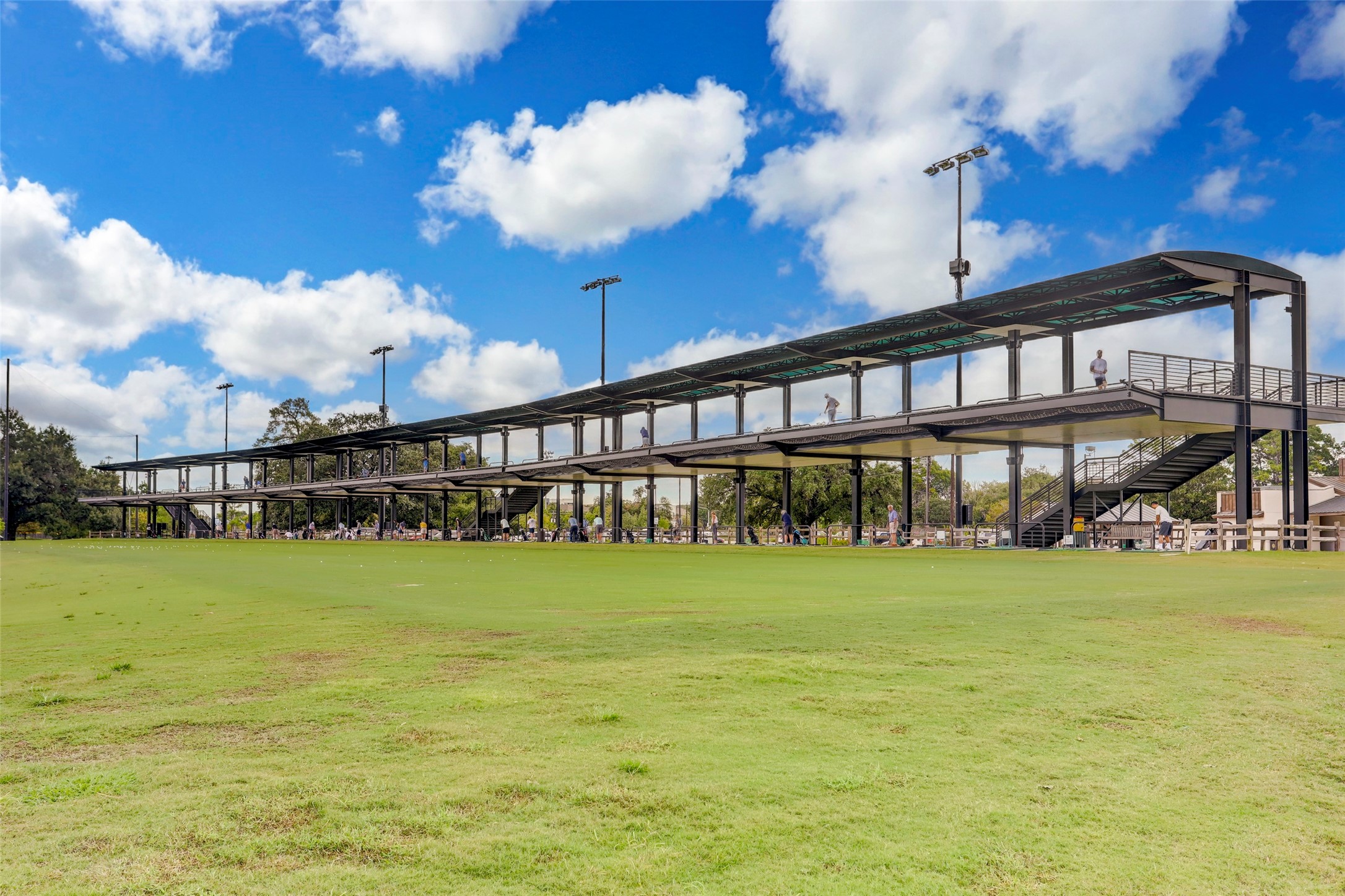 1607 Roy Street Houston, TX 77007 - Photo 48 of 50 Memorial Park's Driving Range.