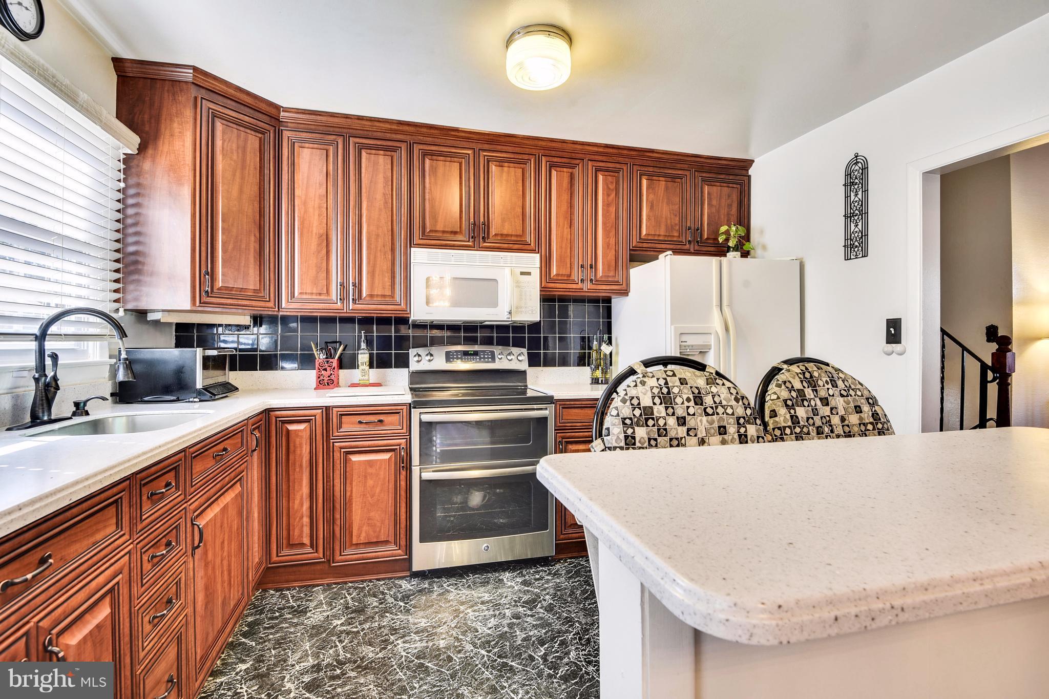 1212 Cobb Road Pikesville, MD 21208 - Photo 12 of 30 Kitchen