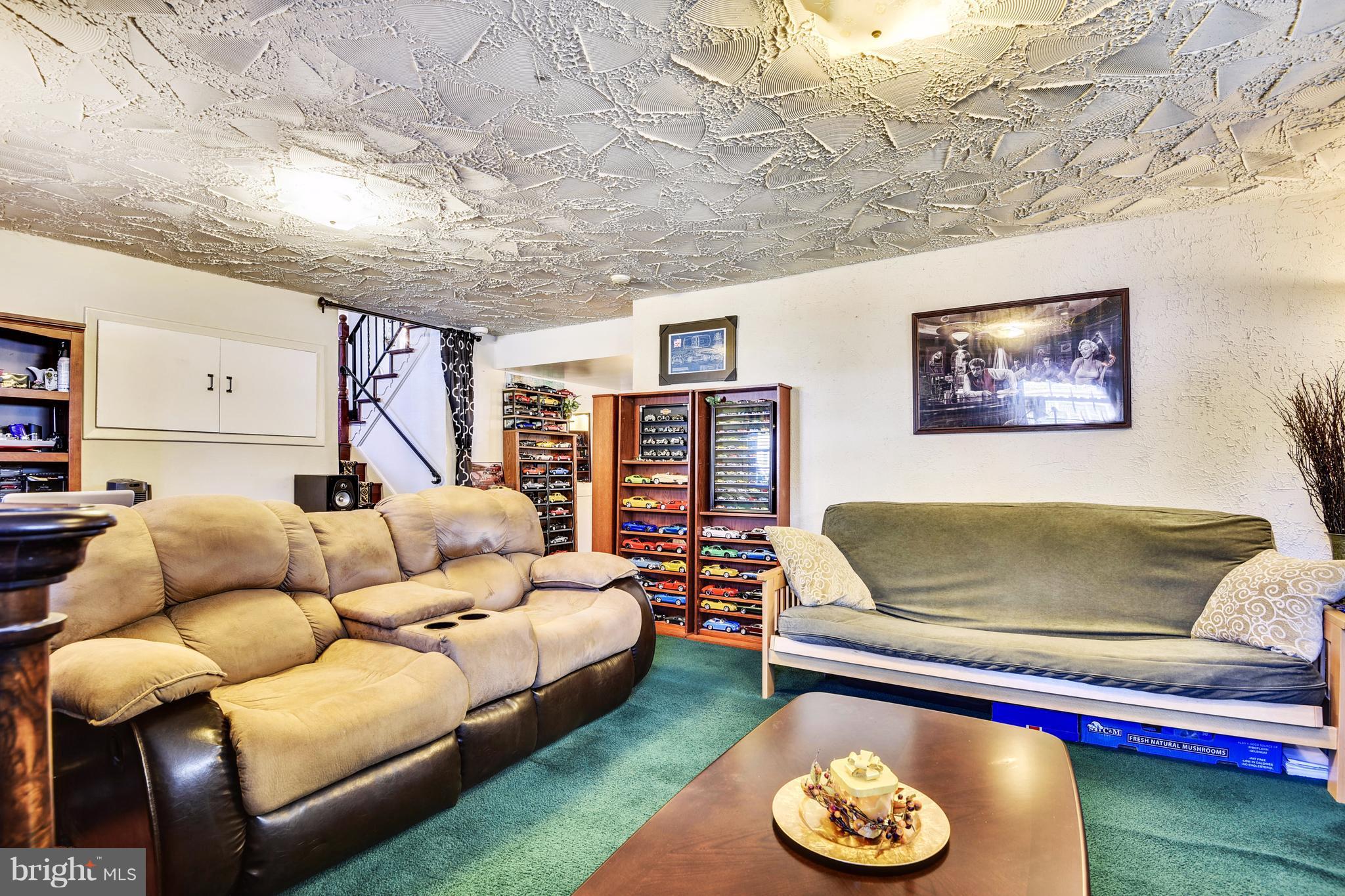 1212 Cobb Road Pikesville, MD 21208 - Photo 19 of 30 Family Room