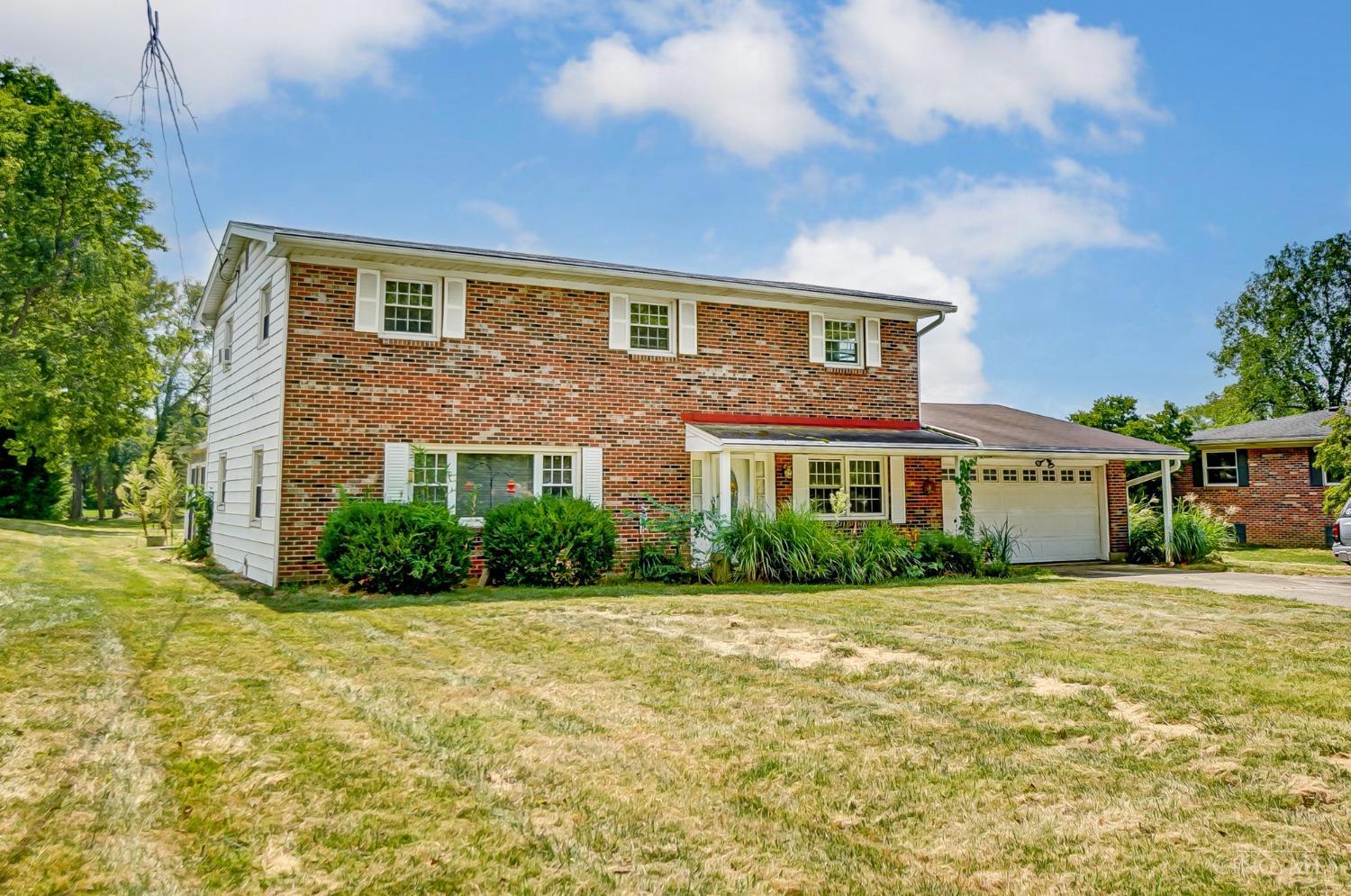 6015 Decker Road Franklin, OH 45005 - Photo 3 of 46