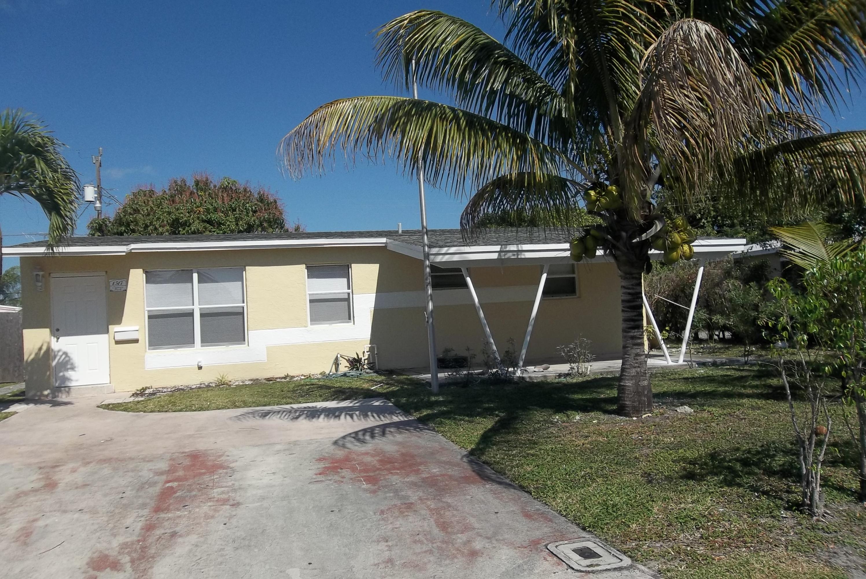 1517 Southwest 3rd Court Delray Beach, FL 33444 - Photo 2 of 23 100_0942