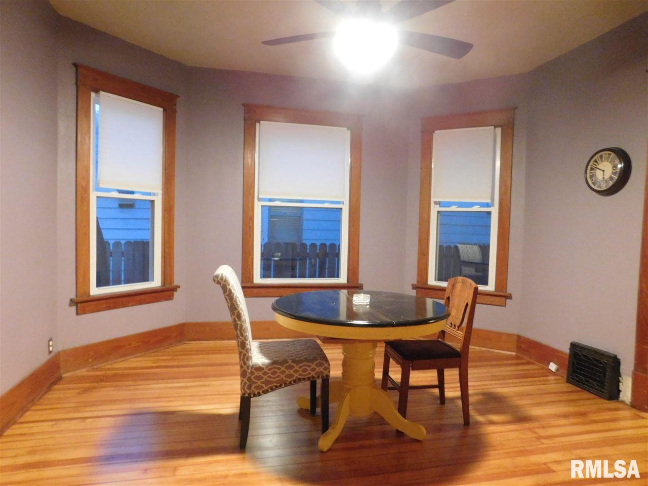 708 3rd Street A Moline, IL 61265 - Photo 6 of 16 Gallery Image 6