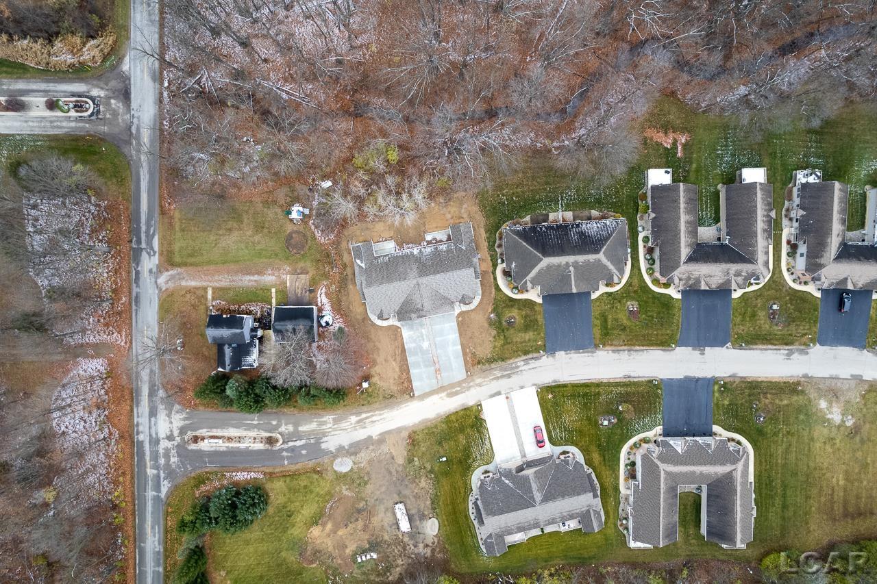 1696 Rivers Edge Court Adrian, MI 49221 - Photo 8 of 14