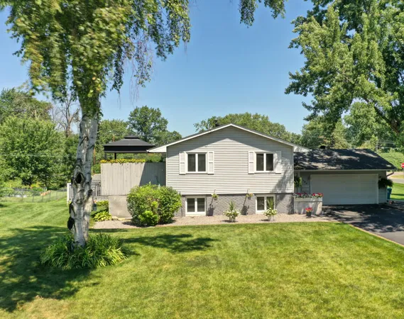 $375,000 | 7398 214th Street North, Forest Lake, MN 55025