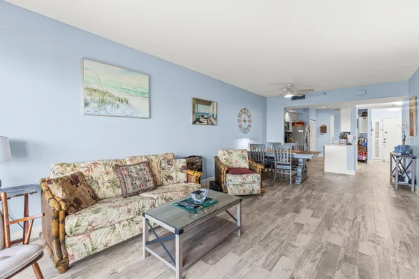 $775,000 | 200 Waterway Road, Unit 104, Tequesta, FL 33469