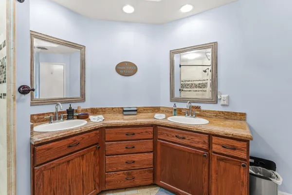 $775,000 | 200 Waterway Road, Unit 104, Tequesta, FL 33469