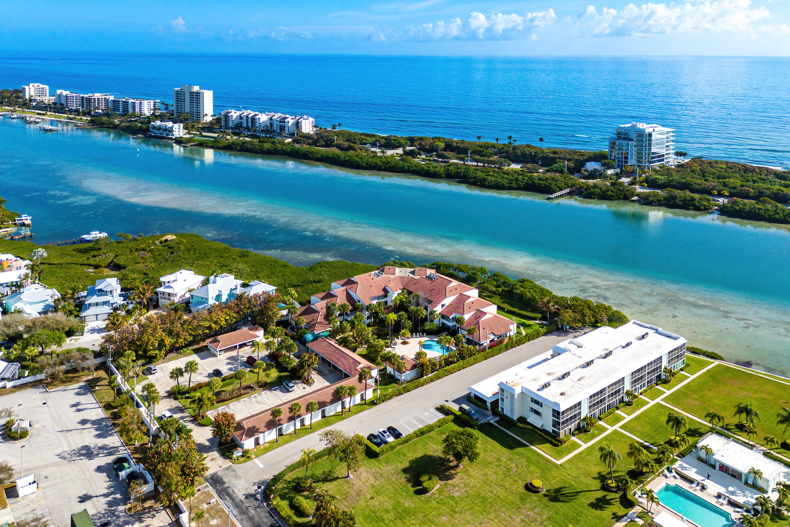 200 Waterway Road, Unit 104 Tequesta, FL 33469 - Photo 33 of 44 040-200WaterwayRoad-104-Tequesta-FL-3346