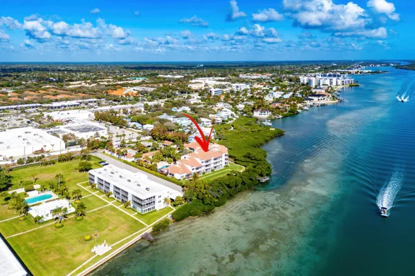 $775,000 | 200 Waterway Road, Unit 104, Tequesta, FL 33469