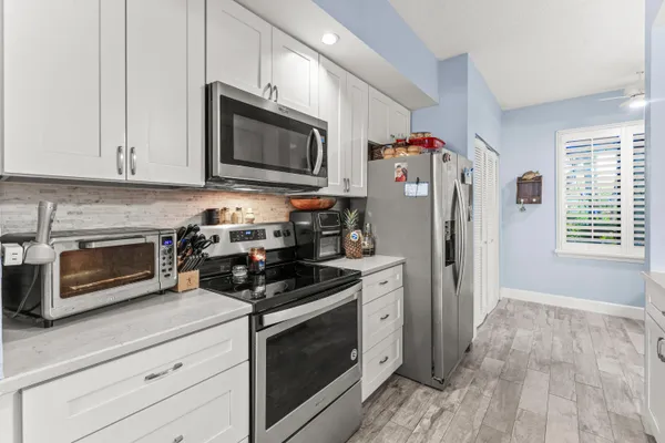 $775,000 | 200 Waterway Road, Unit 104, Tequesta, FL 33469