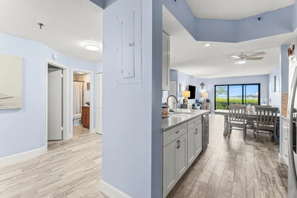 $775,000 | 200 Waterway Road, Unit 104, Tequesta, FL 33469