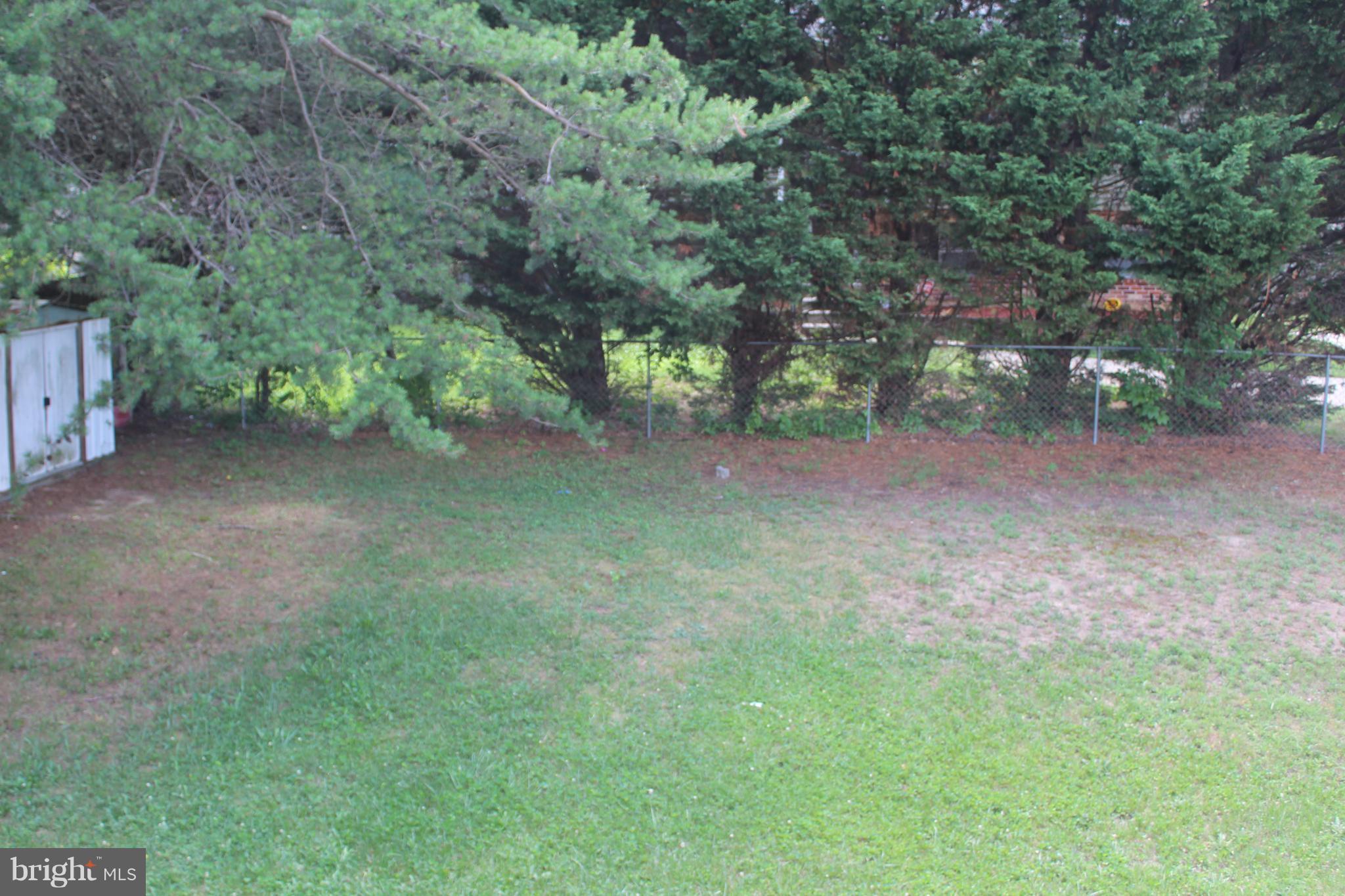 7902 New Freetown Road Pasadena, MD 21122 - Photo 28 of 30 Fenced Backyard