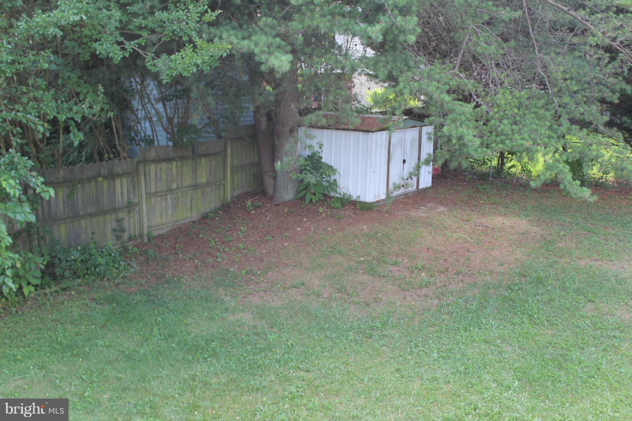 7902 New Freetown Road Pasadena, MD 21122 - Photo 29 of 30 Fenced Backyard