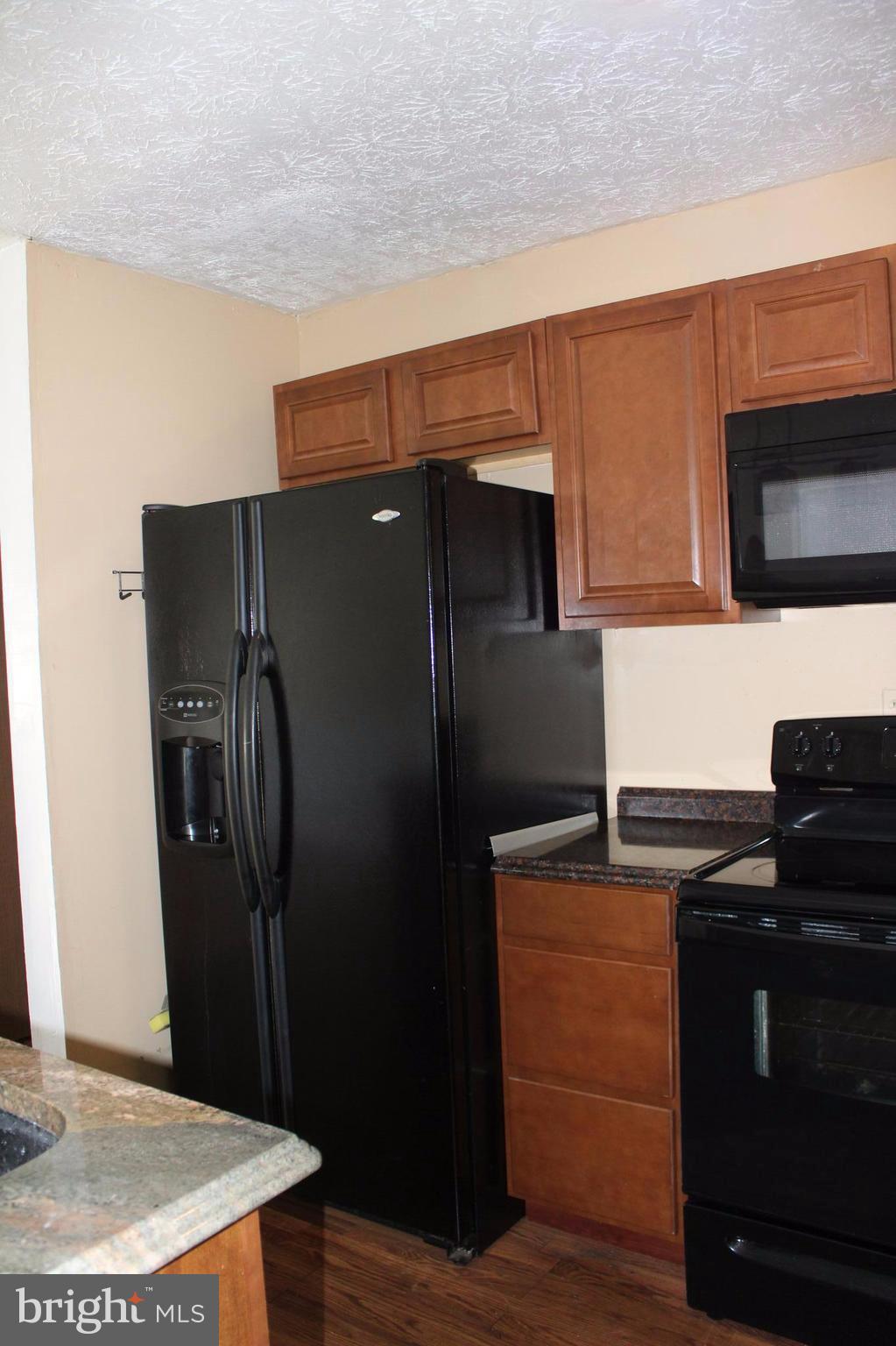 7902 New Freetown Road Pasadena, MD 21122 - Photo 8 of 30 Kitchen